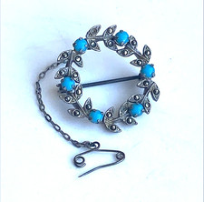 Pretty vintage 1950-60's marcasite & turquoise stone brooch with safety chain
