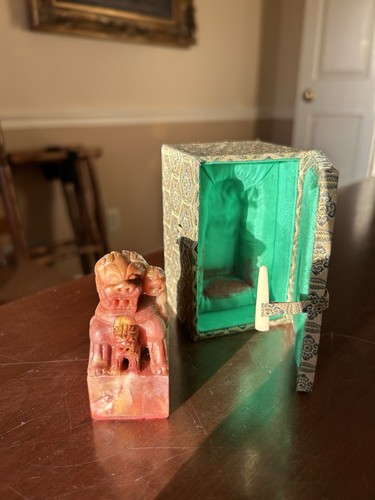 Chinese carved soapstone foo - carved,