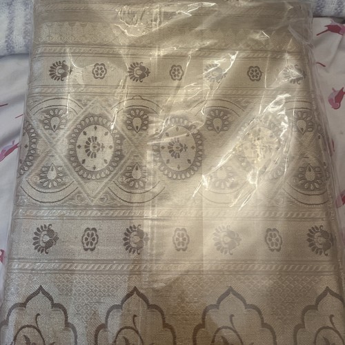 Cream saree woven pattern - cream,