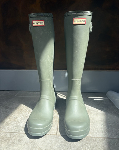 Hunter green knee high rubber - knee,