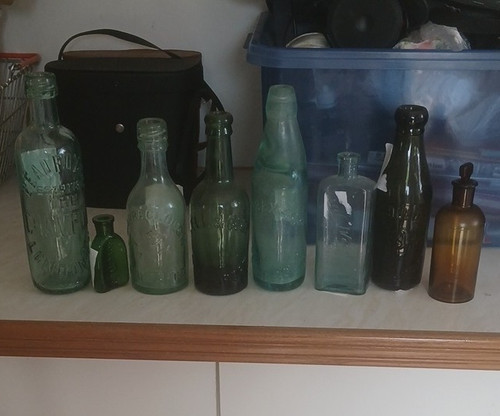 Mixed lot vintage collectable - lot,