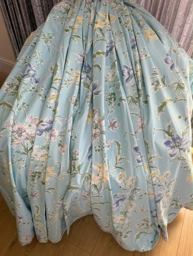 Rare laura ashley vintage - laura,