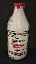 UNIGATE GLASS MILK BOTTLE VINTAGE ADVERTISING DRINKING CHOCOLATE CADBURYS