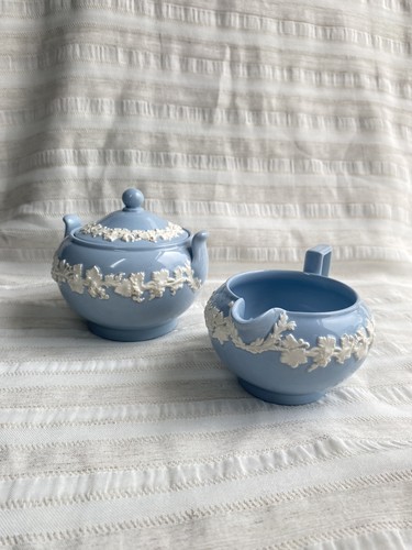 Vintage wedgwood embossed - vintage,