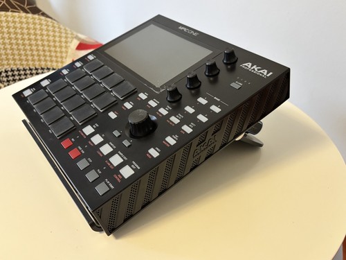 Akai mpc one with - one,