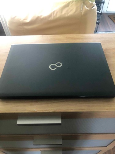 Fujitsu lifebook a555 intel - fujitsu,