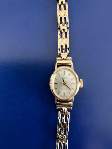 9ct yellow gold lady - 9ct, lady’s