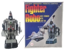 VINTAGE ALDON BATTERY OPERATED ROBO FIGHTER JET TRANSFORMER TOY + REMOTE CONTROL