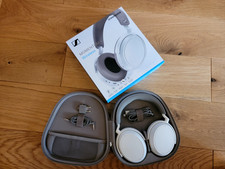 Sennheiser MOMENTUM 4 Wireless