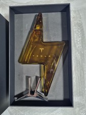 Tesla Decanter / Carafe –