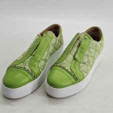 Russell & Bromley Seawalk