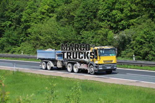 Truck photo iveco trakker - truck,