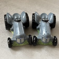 Border Fine Arts Tractor