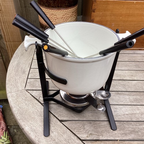 Creuset white cast iron - white,
