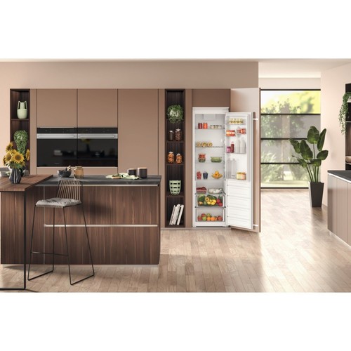 Hotpoint 318 integrated - 318 l,
