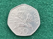 (A222) – Guernsey - 50p – 1997 – Circulated coin.