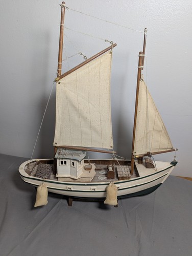 Vintage model sail fishing - model,