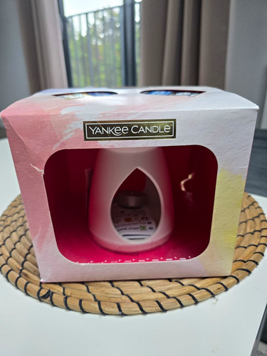 Yankee candle wax - yankee,