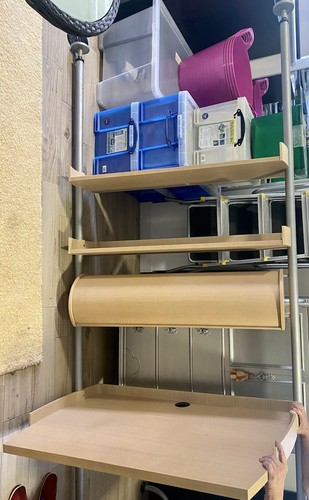 Porada desk and equipped - desk,