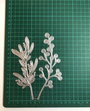 Large 2pcs mistletoe berries - large,