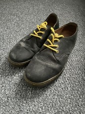 Black doc martens shoes - black,