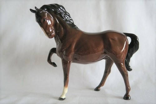 Beswick horse head - beswick, leg