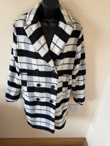 Black white coat size - coat,