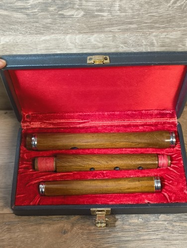 Hand made sheesham wood - hand,