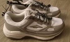 Ladies Avia Shoes Size 8