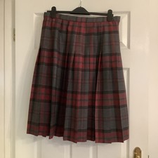 Vintage Tartan Pleated Red & Grey Wool Skirt / Vintage Size 18 - Modern Size 14