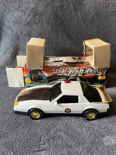 Vintage 1990 police car - police,