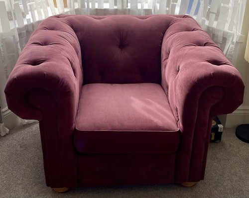 New dfs belair armchair - new,