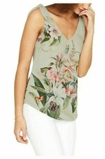 NWT Oasis Light Green