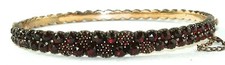 VICTORIAN ANTIQUE 9CT 10K GOLD BOHEMIAN GARNET BANGLE BRACELET
