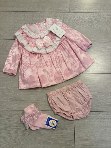 Wee spanish girls dress - me, age