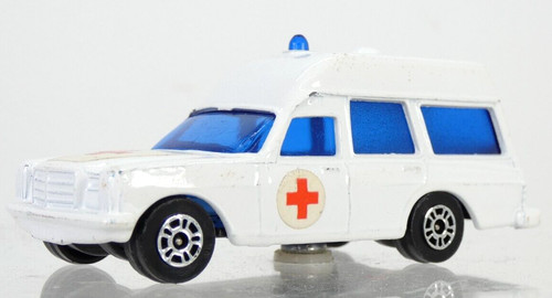 Corgi binz ambulance mercedes - corgi,