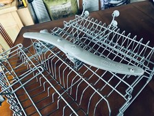 Beaumatic Bosh dishwasher top draw plate and cups size 51 cm x 51 cm