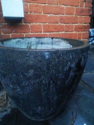 Heavy stone planters giant - heavy,