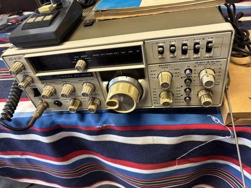 1980 yaesu 107m ham - 1980,