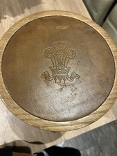 prince of wales feathers