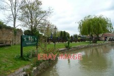 PHOTO  THE BARGE INN MOORINGS