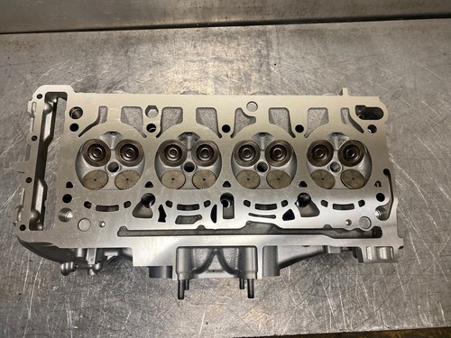 Reconditioned cylinder head - cylinder,