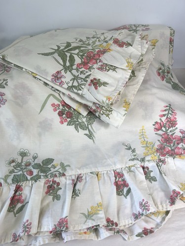 Vintage cottagecore duvet - cottagecore, &