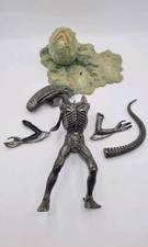 Alien Warrior with Base & Egg