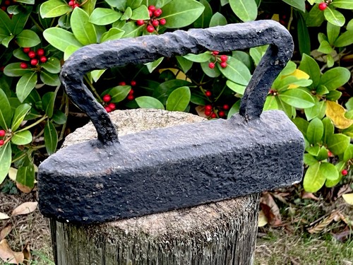 Antique tailors cast - iron, /