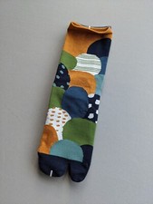 Tabi Split Toe Cotton Crew Socks - Flip Flops - Japanese ? FREE UK P&P for 5