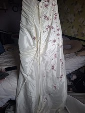 Amanda Wyatt Wedding Dress