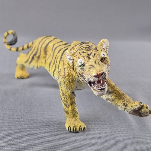 Vintage aaa tiger - aaa, figure