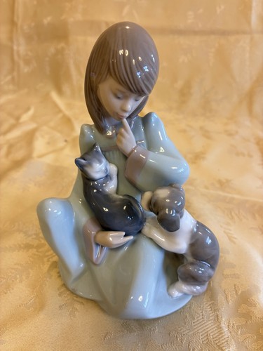 Lladro cat nap figurine 5640 - cat,