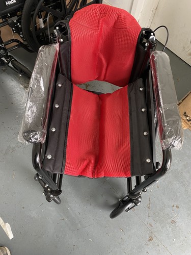 Lightweight folding wheelchair - lightweight,